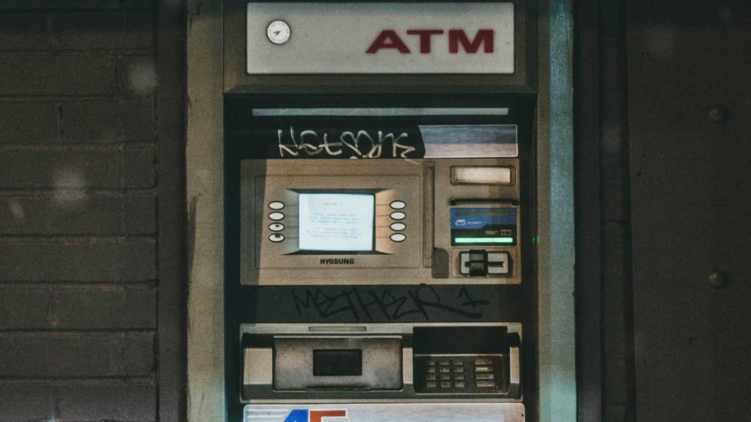 Tips-To-Choose-the-ATM-Equipment-for-Your-Business-on-writercollection