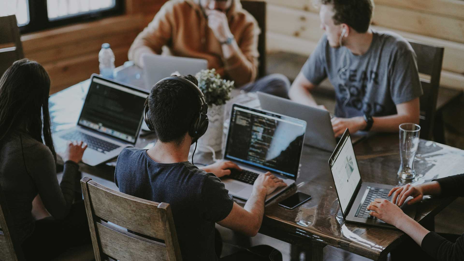 When a Business Should Seek Expert Help With QuickBooks